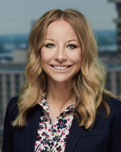 Headshot Image for Amanda Lake